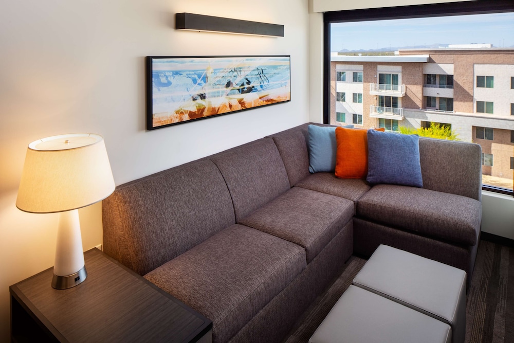 Suite, 1 Bedroom (High Floor) - Photo 3