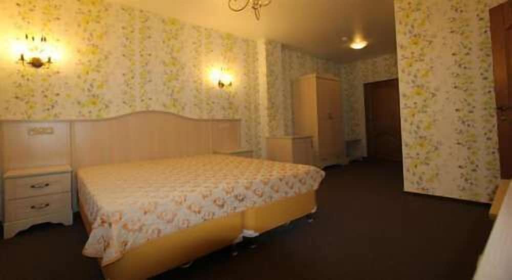 Double Or Twin Room photo 2
