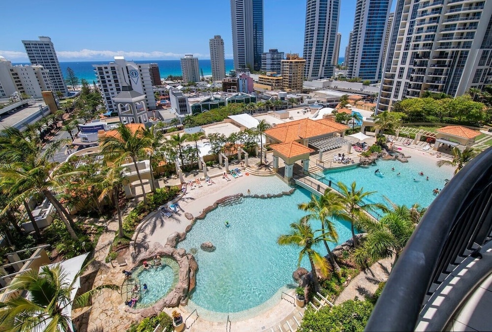 Two-Bedroom Apartment With Ocean View photo 3