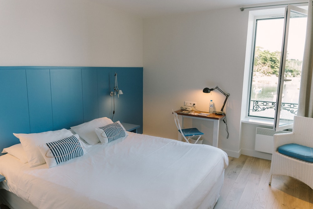 Standard Room, 2 Twin Beds photo 3