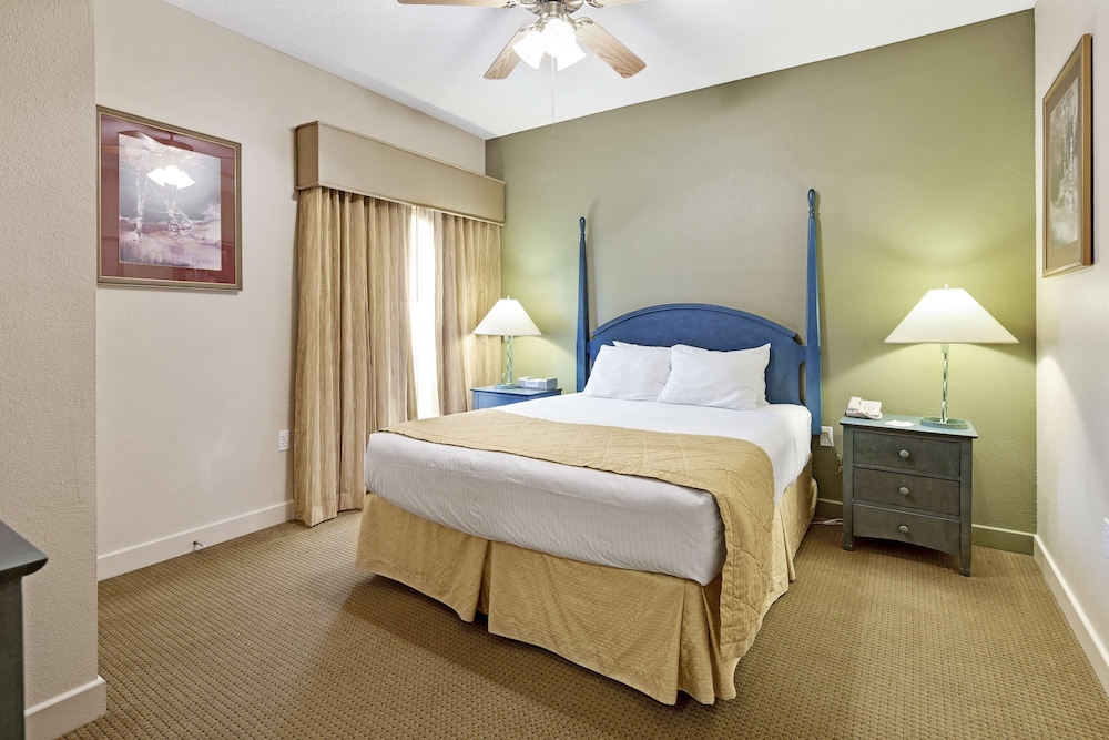 2 Bedroom Golf View 2 Queen Suites - Photo 1