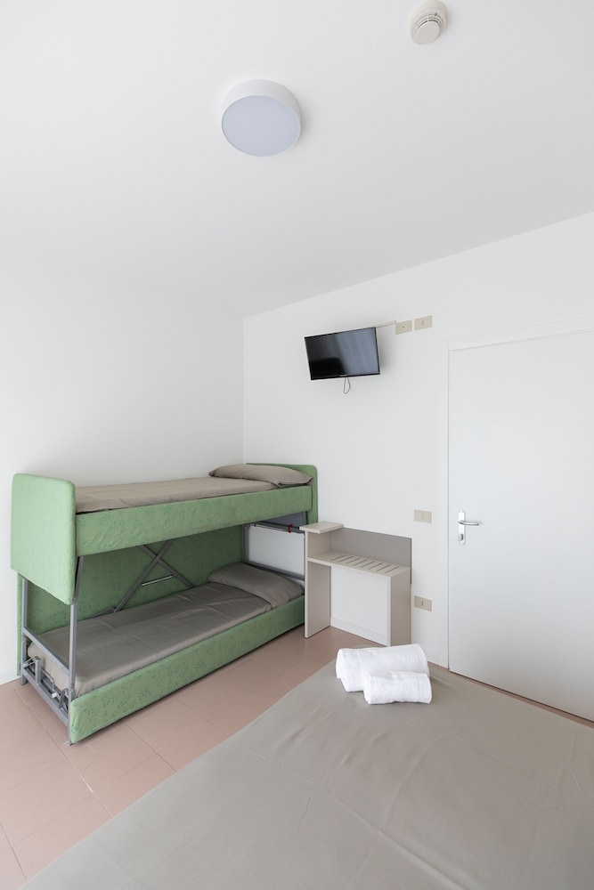 Superior Quadruple Room, Balcony