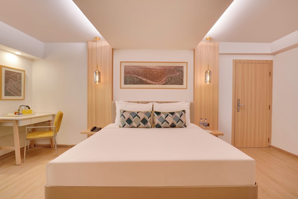 Executive Room photo 2
