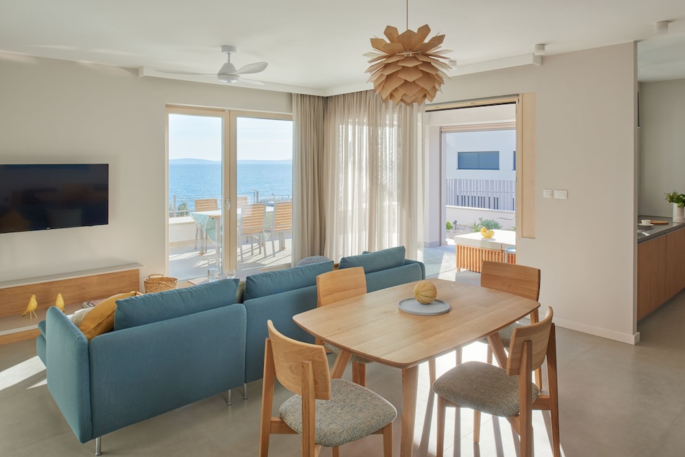 Premium Apartment, 2 Bedrooms, Terrace