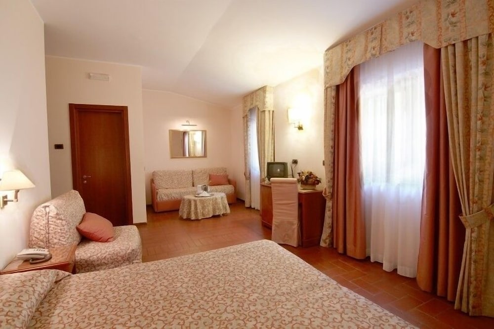 Superior Double Room photo 1