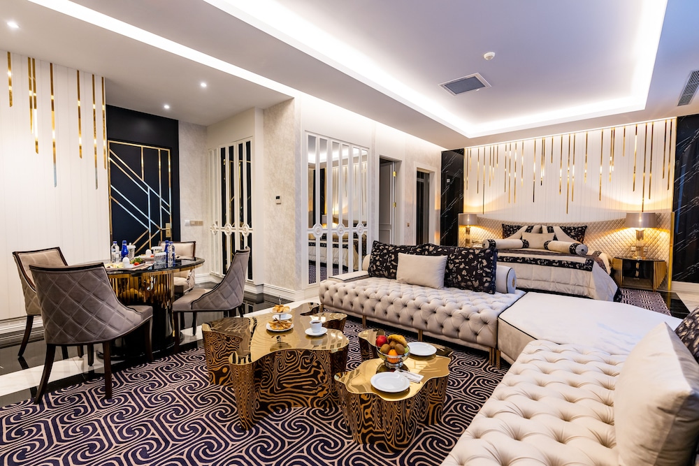 Executive Room photo 3