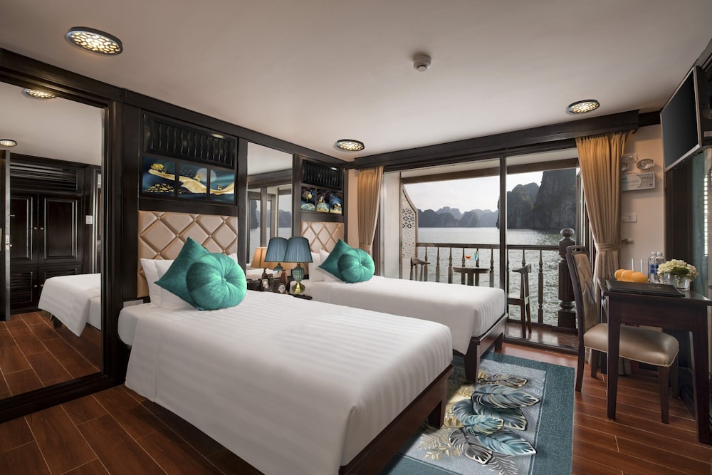 Family Suite, 2 Bedrooms, Connecting Rooms, Private Balcony & Jacuzzi - 3D2N photo 1