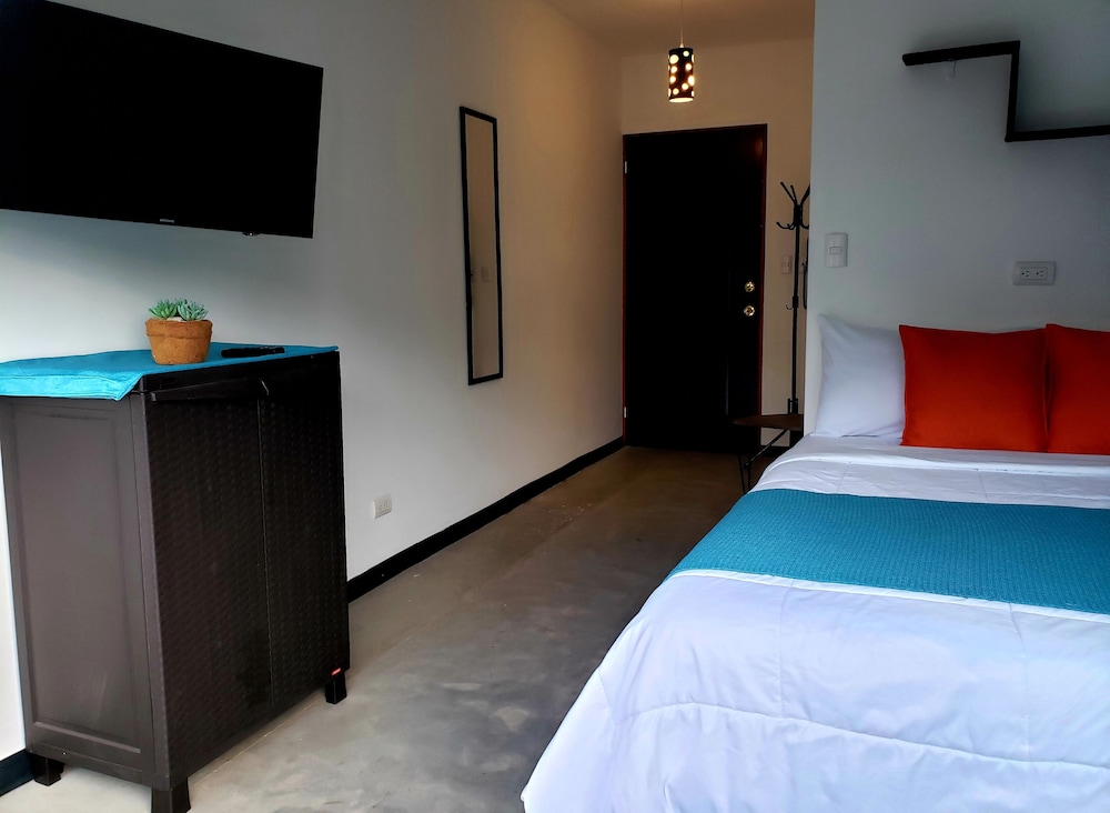 Economy Double Room photo 1