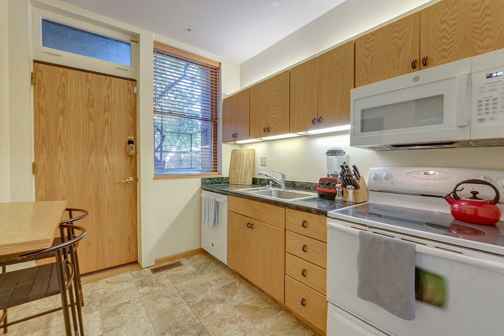 Apartment (2 Bedrooms) photo 2