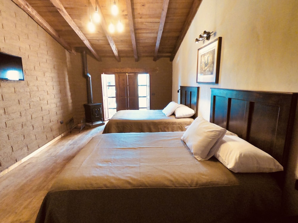 Design Quadruple Room