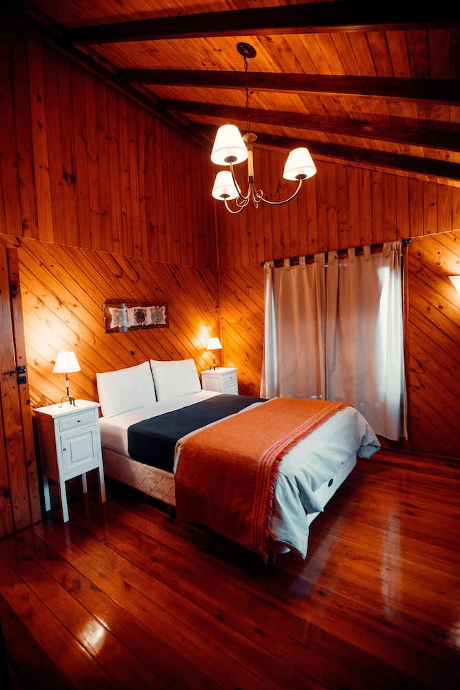Standard Cabin photo 1