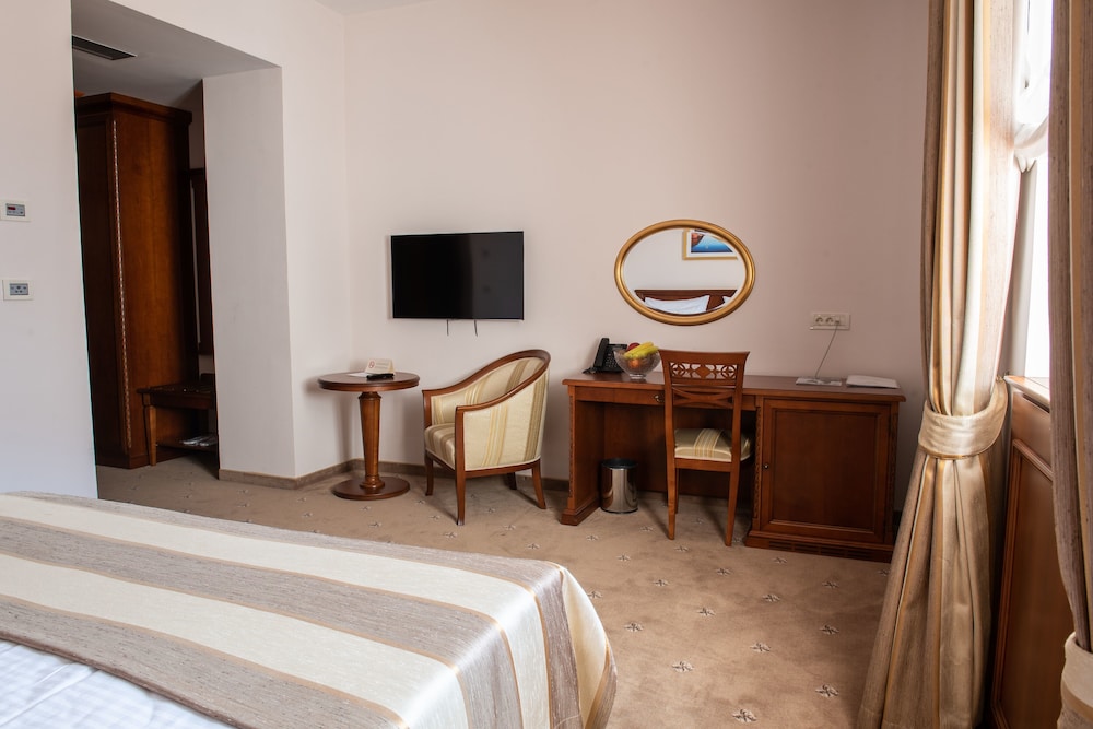 Superior Double Room photo 2