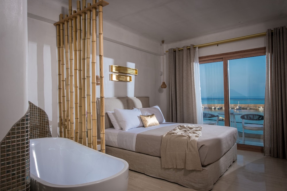 Honeymoon Condo photo 1