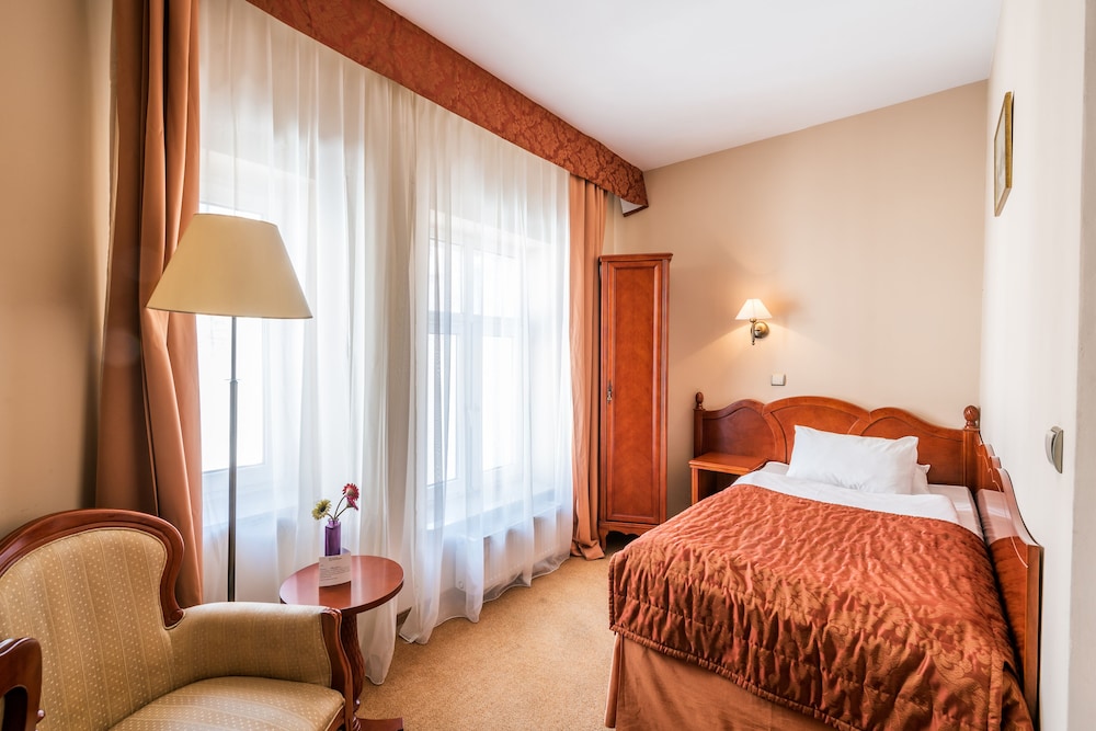 Single Room photo 2