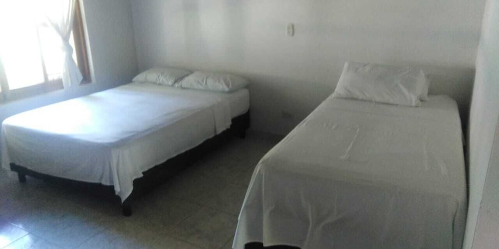 Standard Triple Room photo 3