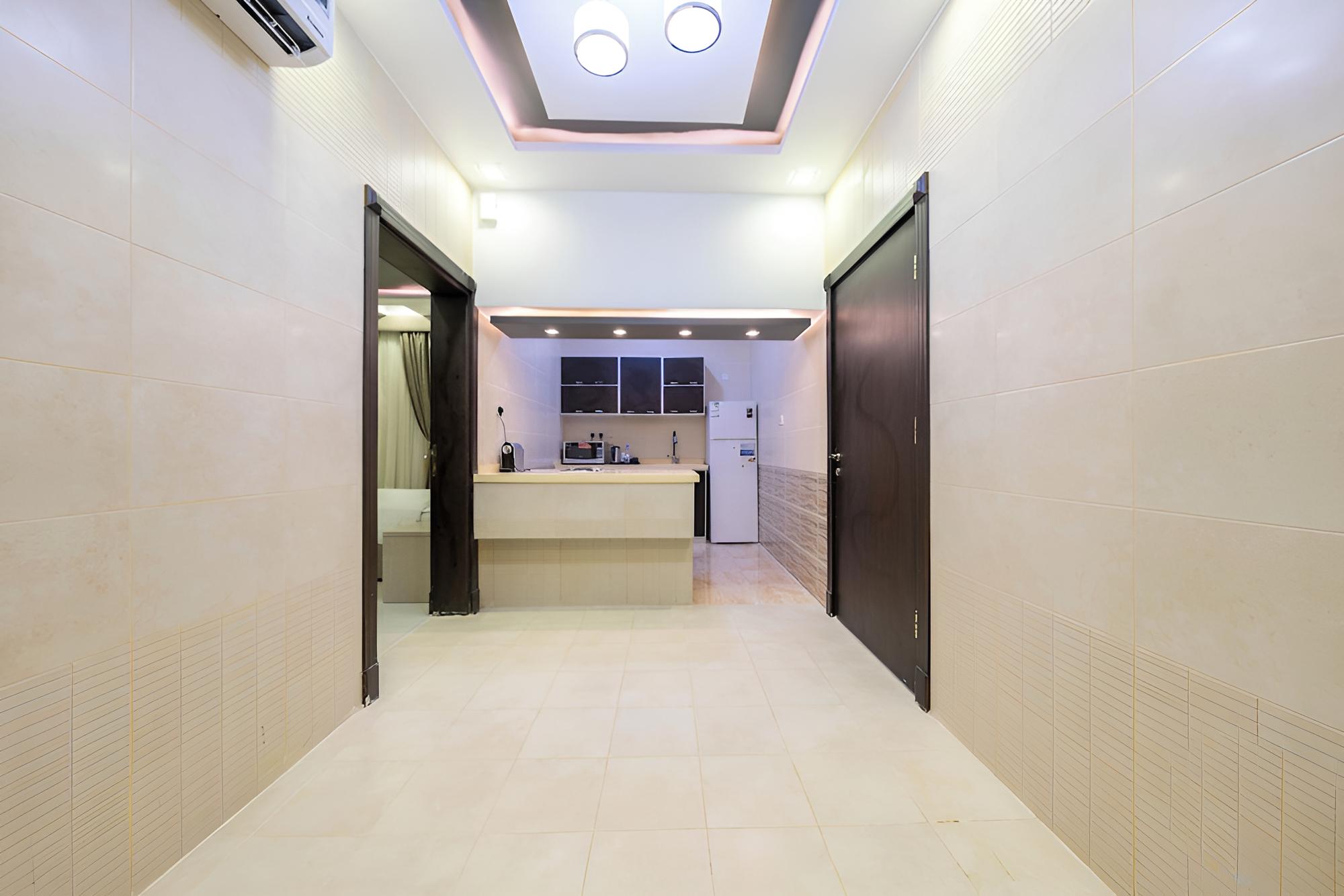 Apartment, 2 Bedrooms - Photo 5
