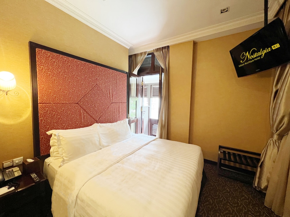 Balcony Room