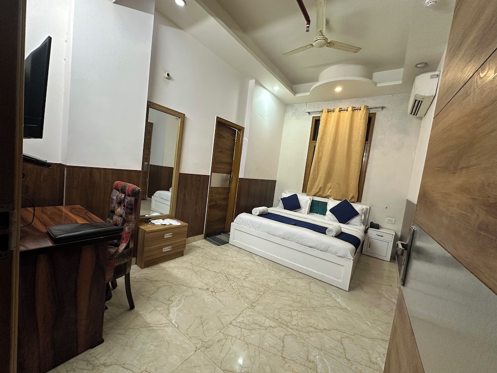 Deluxe Room, Garden View