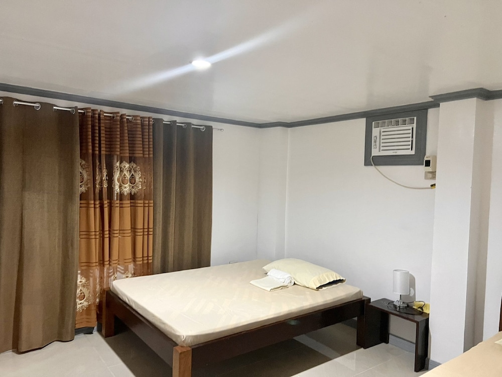 Standard Twin Room photo 3
