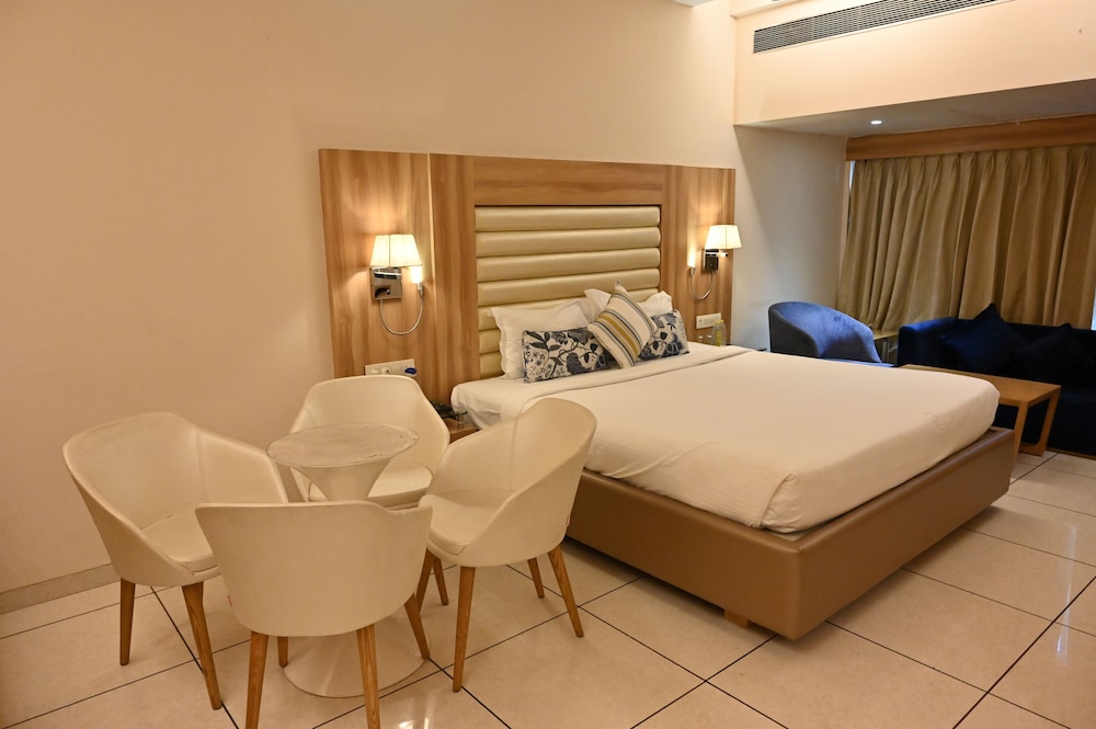 Executive Room photo 3