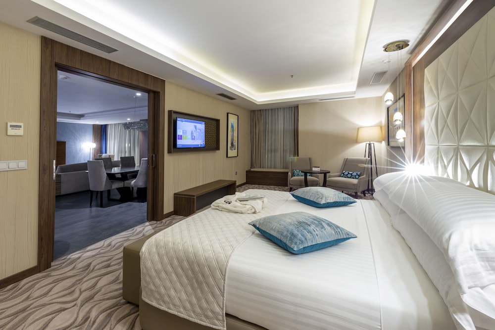Royal Suite