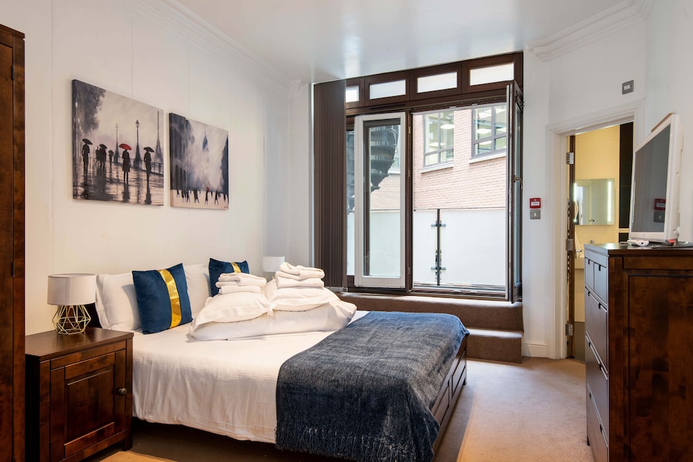 Apartment 3, 48 Bishopsgate photo 1