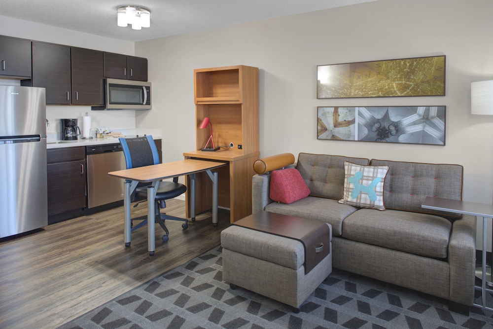 Studio, 2 Double Beds - Photo 1