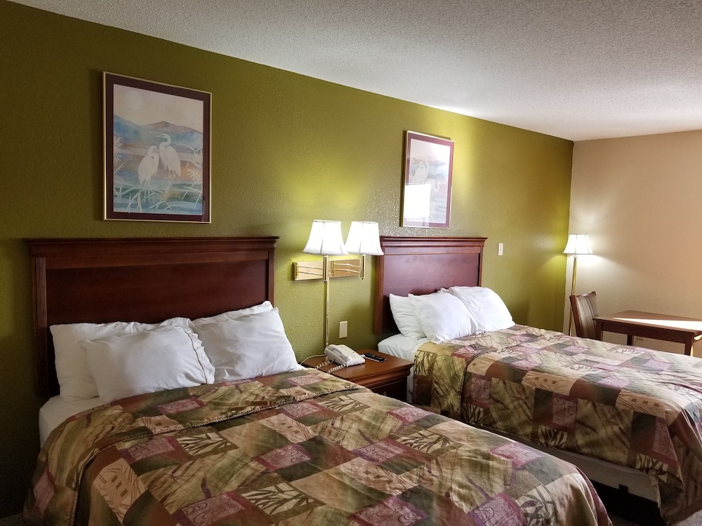 Standard Room, 2 Double Beds photo 1