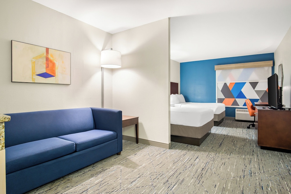 Suite, Multiple Beds, Bay View - Photo 1