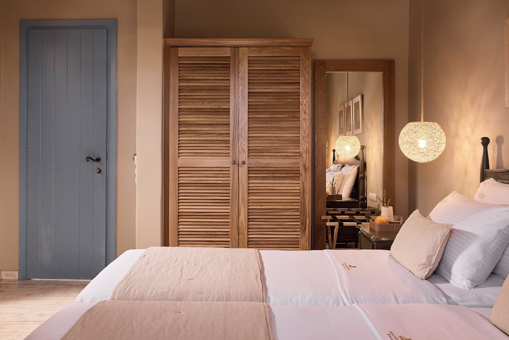 Standard Room (Surrounding view) - Photo 6
