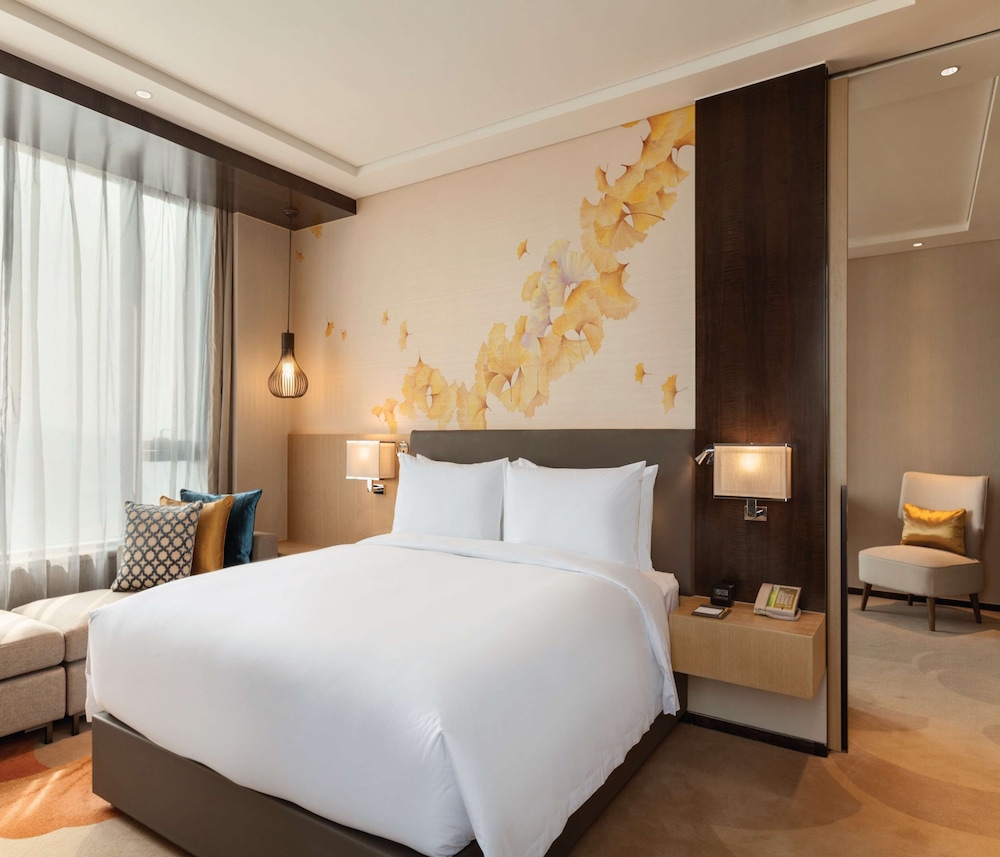 Suite, 1 Bedroom photo 1