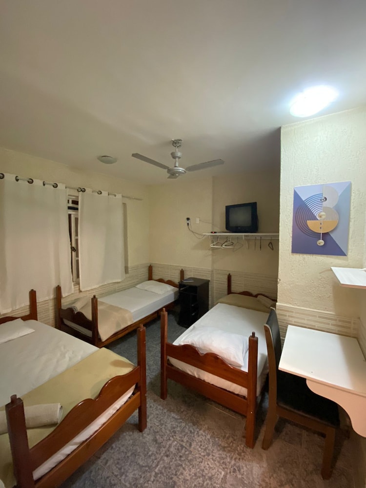 Basic Triple Room, Non Smoking, Housekeeping photo 1