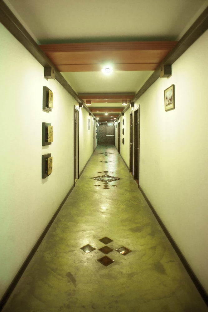 Deluxe Lanna Room - Photo 16