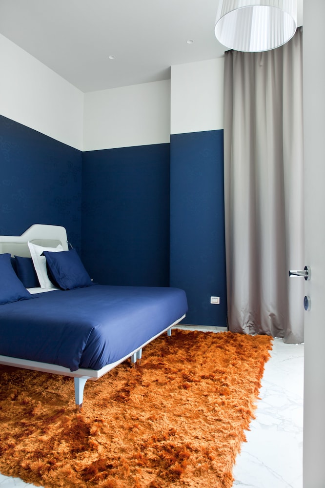 Presidential Suite, Jetted Tub, Sea View