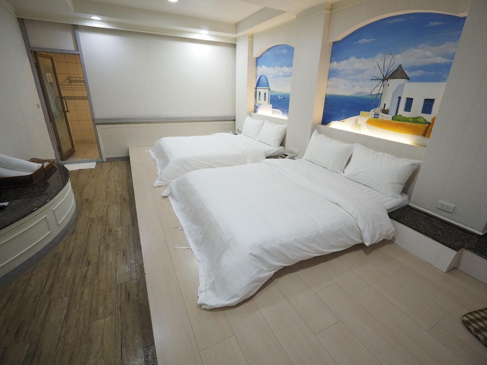Deluxe Quadruple Room photo 2