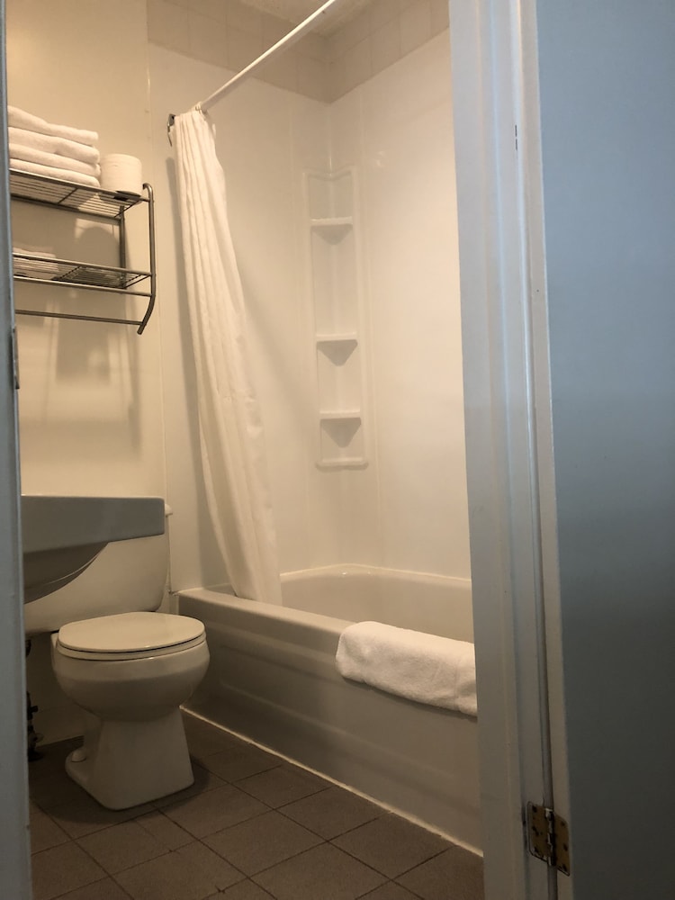 Standard double size bed Room, Private Bathroom - Photo 4