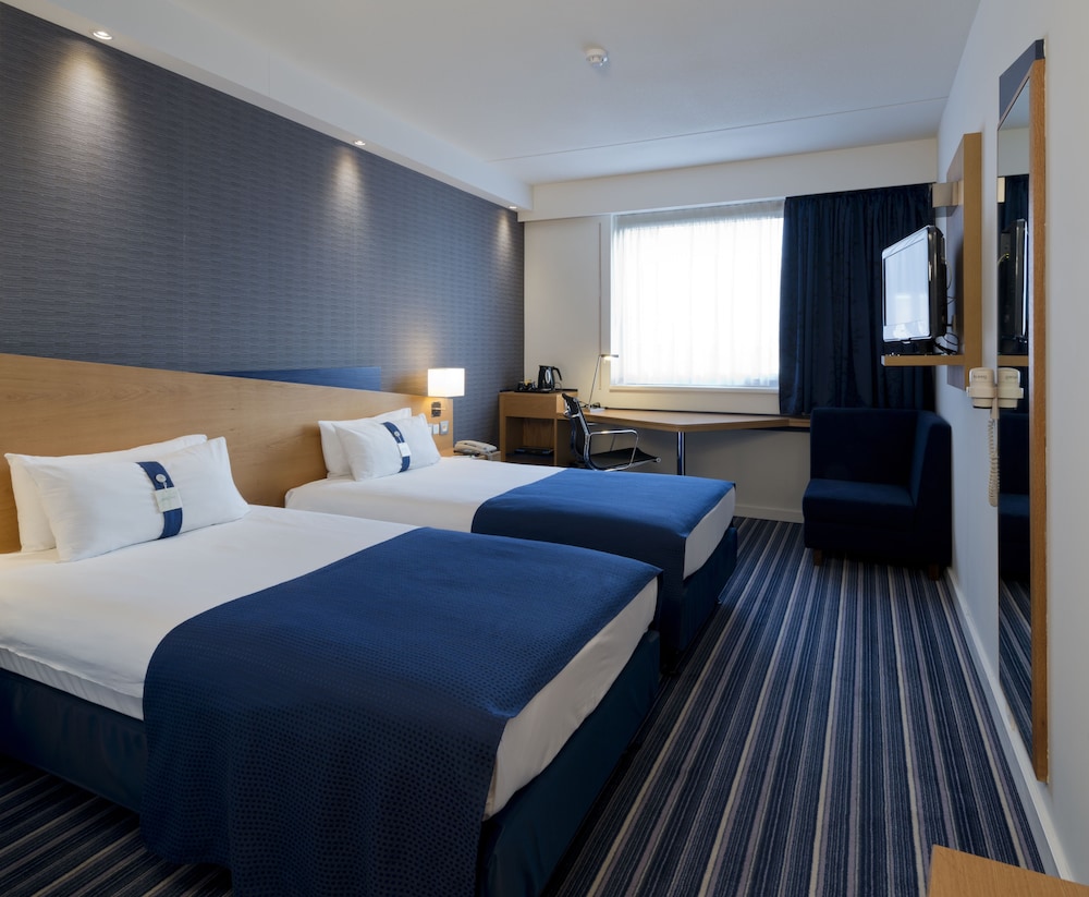 Standard Room (Free Breakfast) - Photo 2