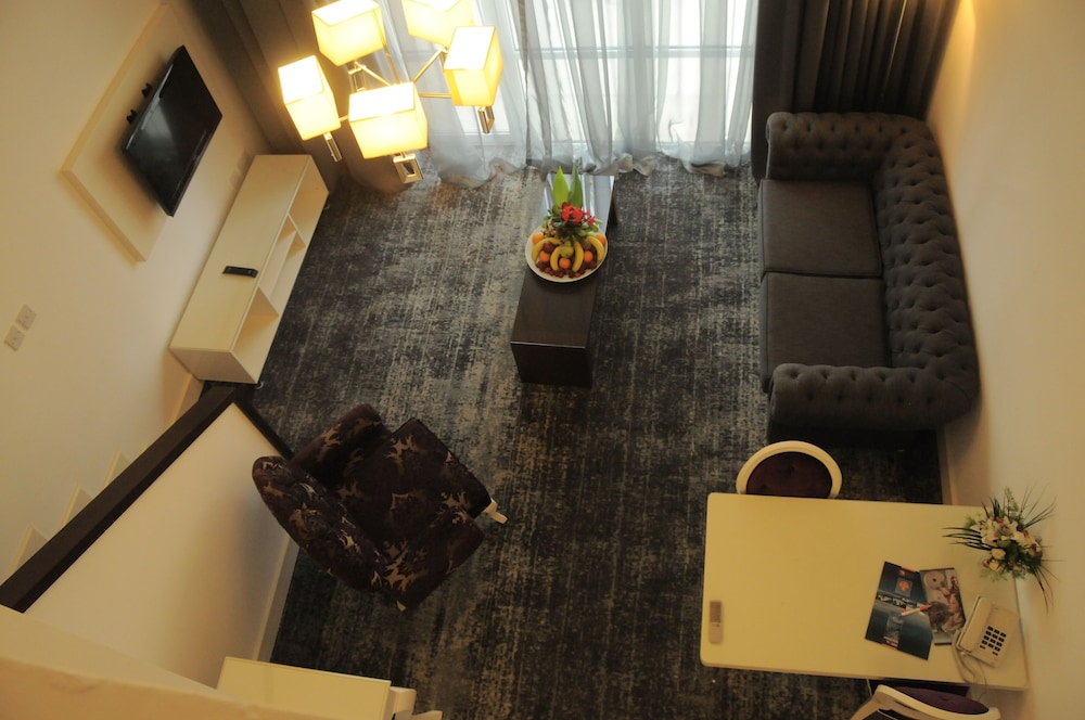 Club Duplex, 1 Bedroom, Garden View, Annex Building