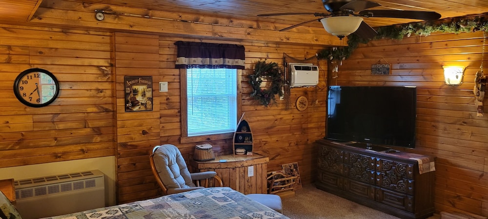 The Pine Lodge photo 3