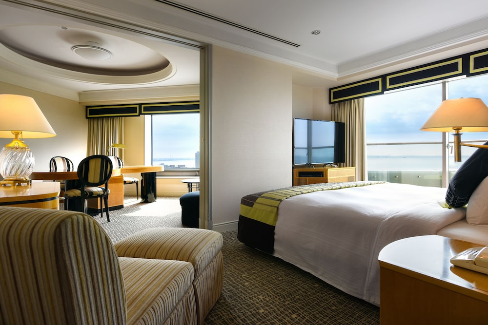 Balcony Suite Double, Non Smoking, Ocean View - Photo 1