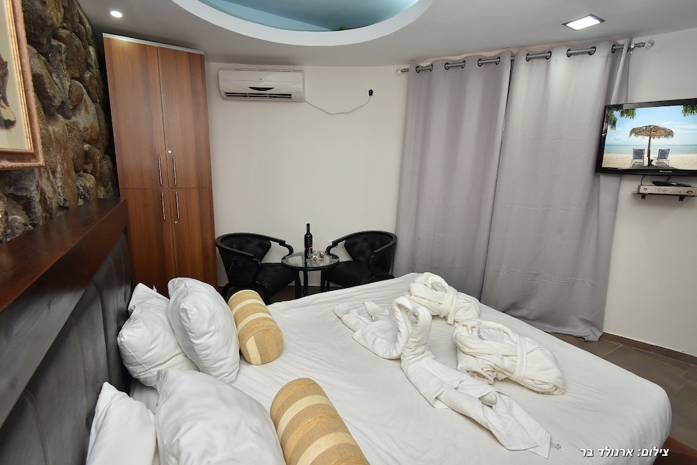 Presidential Studio Suite photo 1