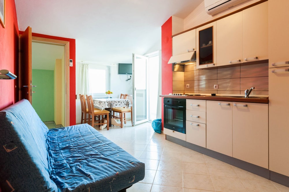 Studio (Studio Apartment (owner 2))