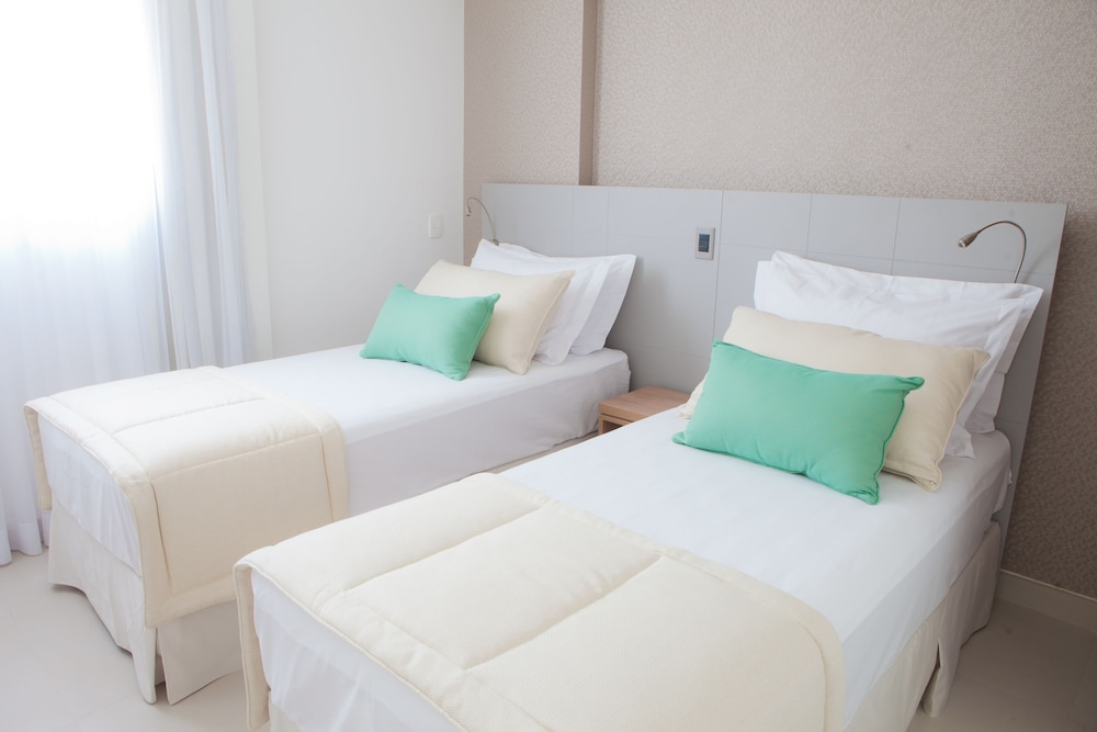 Standard Twin - 2 Camas Solteiro