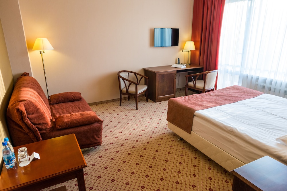 Standard Double or Twin Room, Balcony photo 1