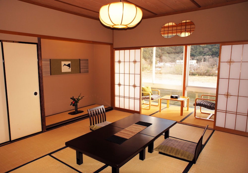 Traditional Room, River View photo 1