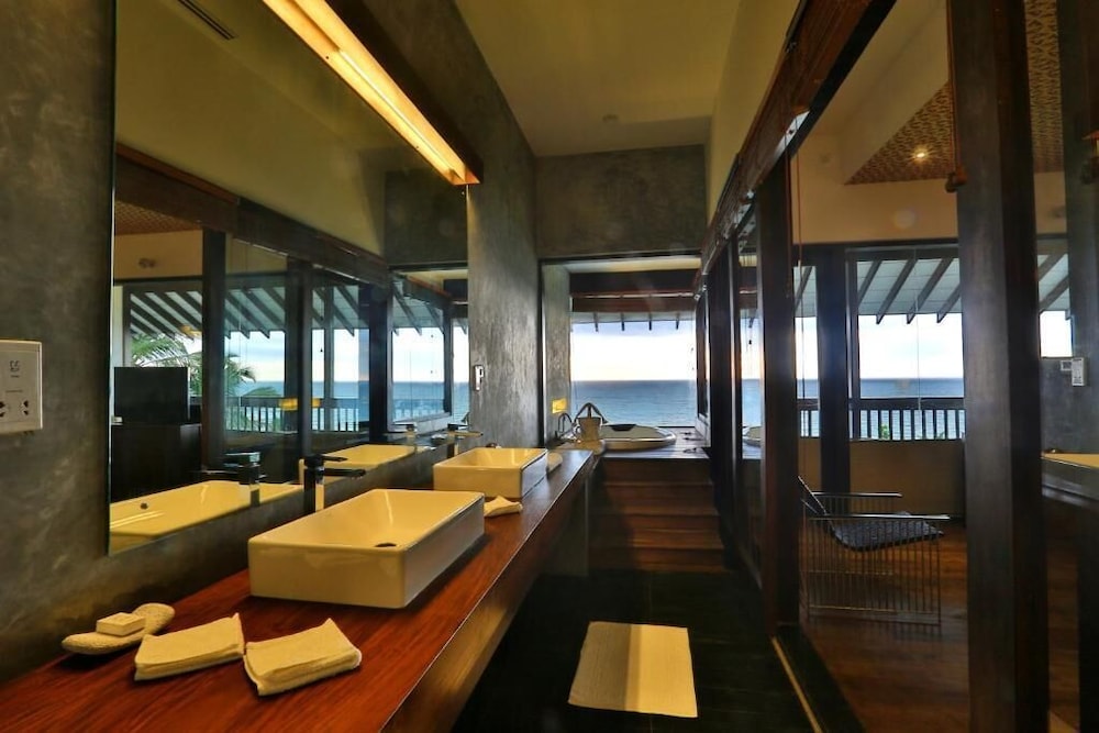 Presidential Suite, Balcony photo 2