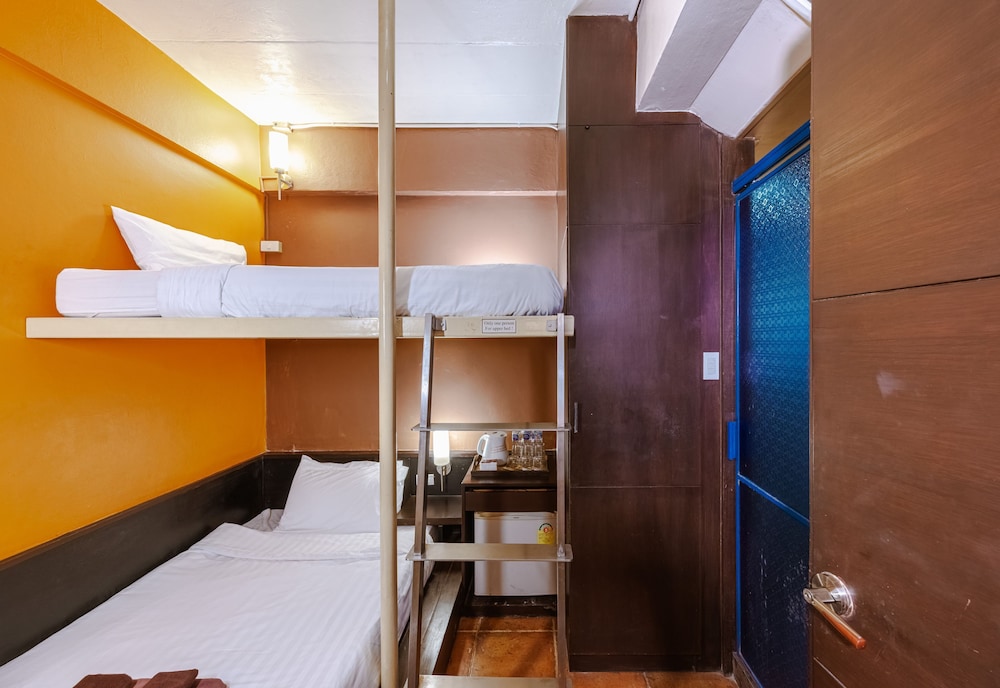 Deluxe Twin Room photo 3
