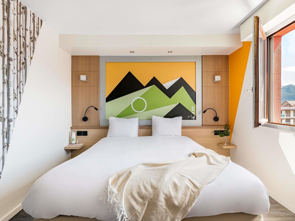 Standard Room, Multiple Beds photo 2