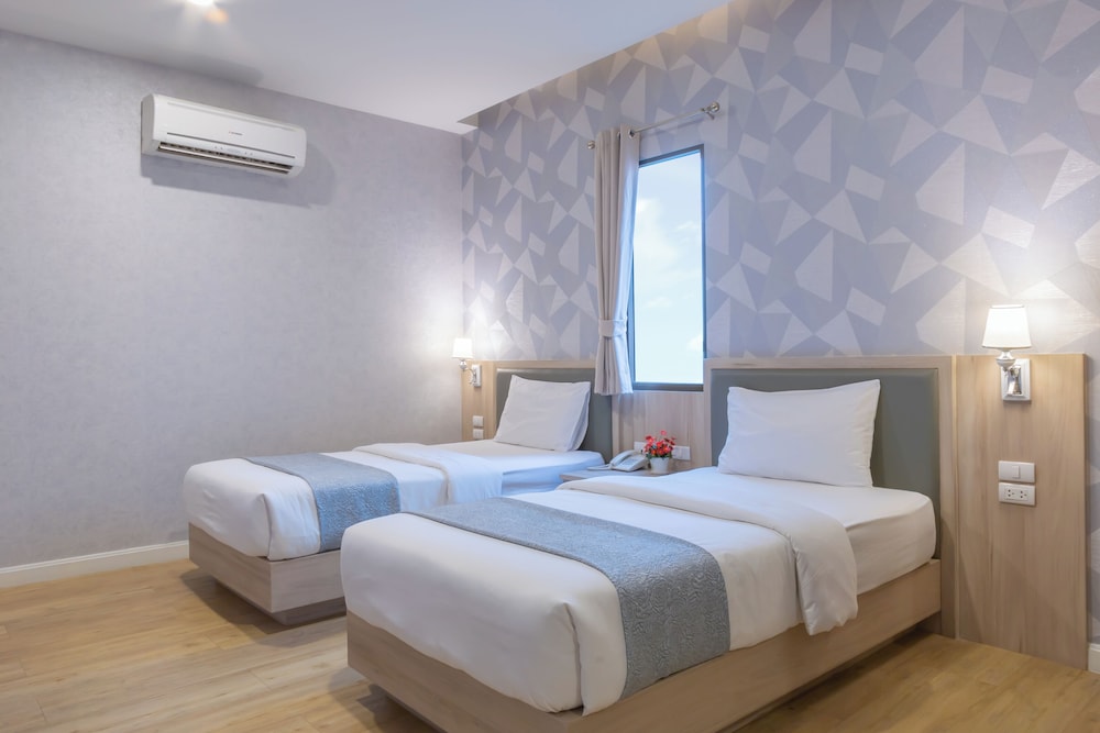 Superior Twin Room photo 2