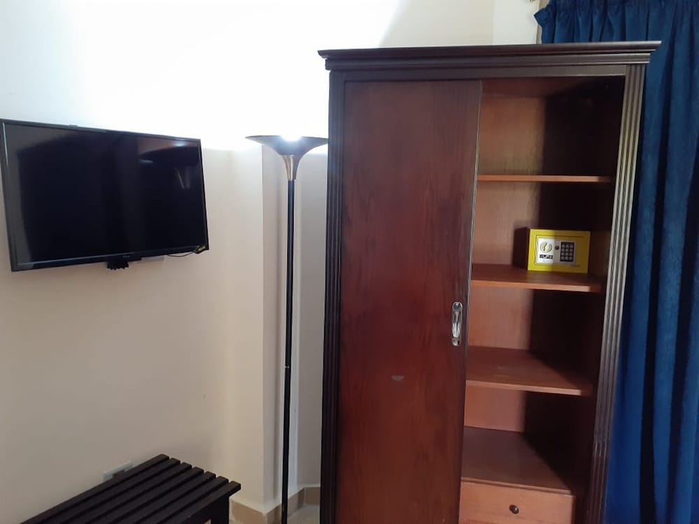 Standard Single Room photo 2